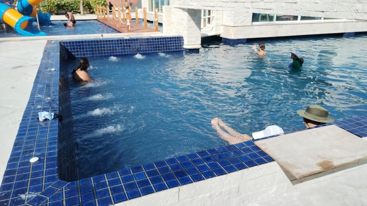 Beachaccess Hotelzone 3705 Cancún Extérieur photo
